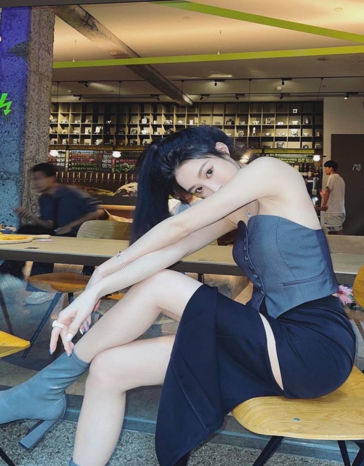 续父开了续女包原著小说描写,免费完整版中文